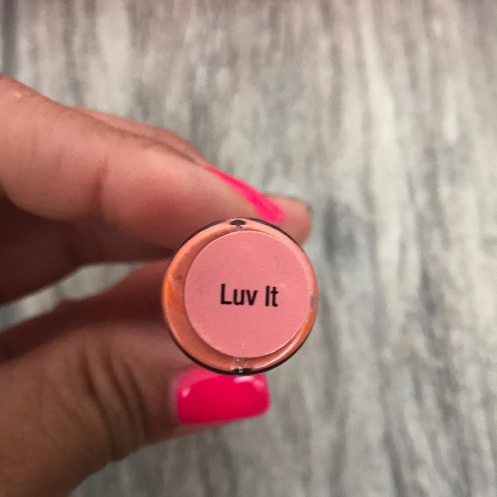 LipSense - Luv It